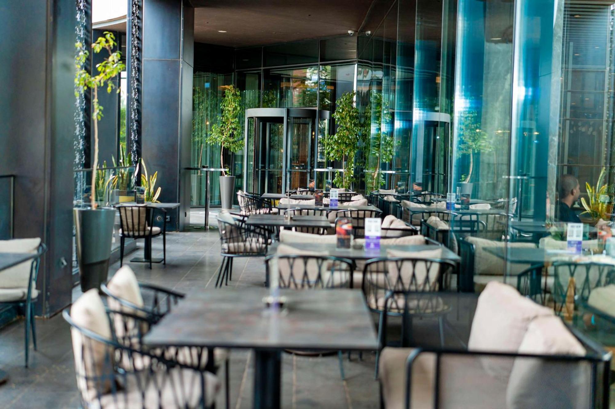 Radisson Blu Hotel & Conference Center, 니아메 외부 사진