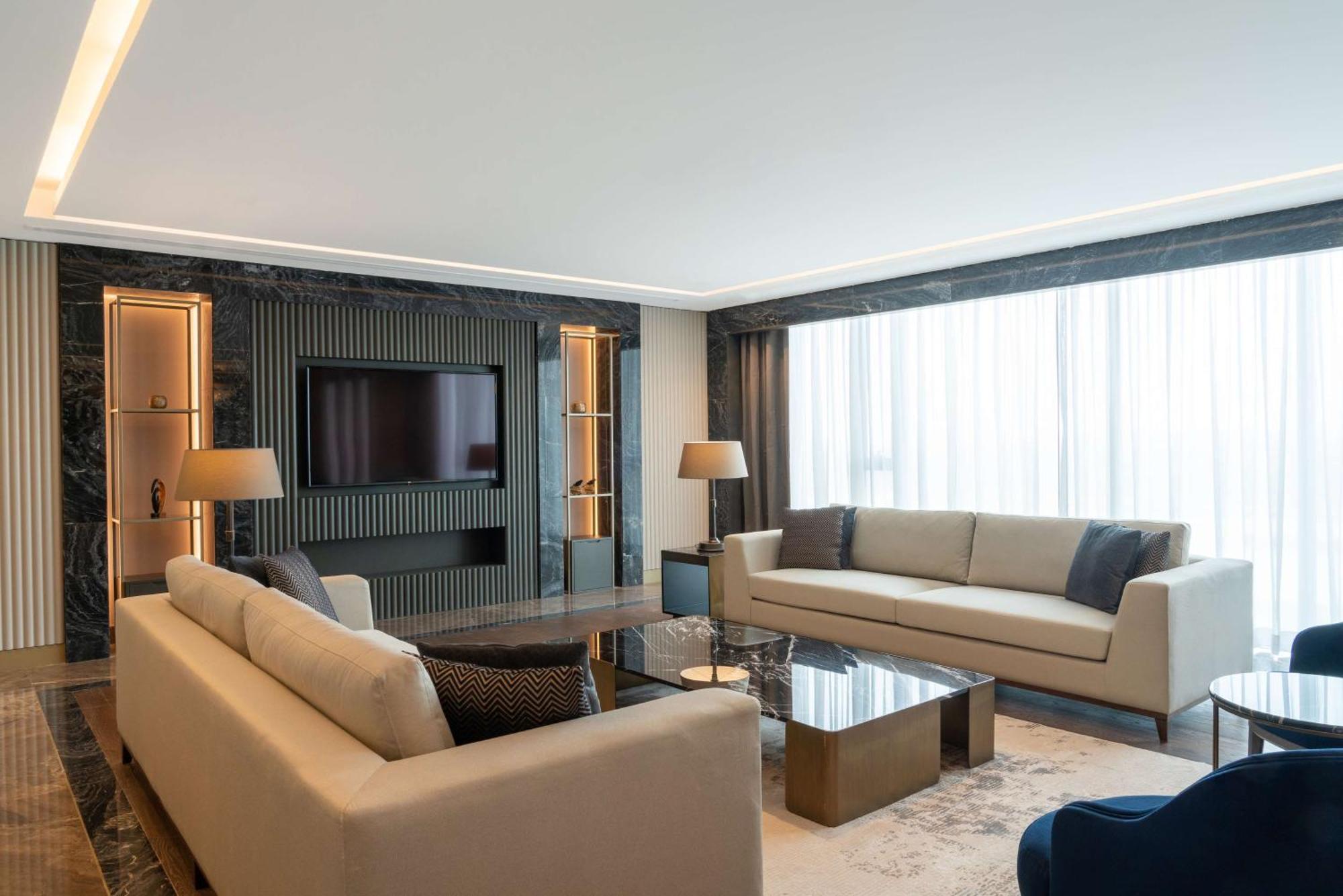 Radisson Blu Hotel & Conference Center, 니아메 외부 사진