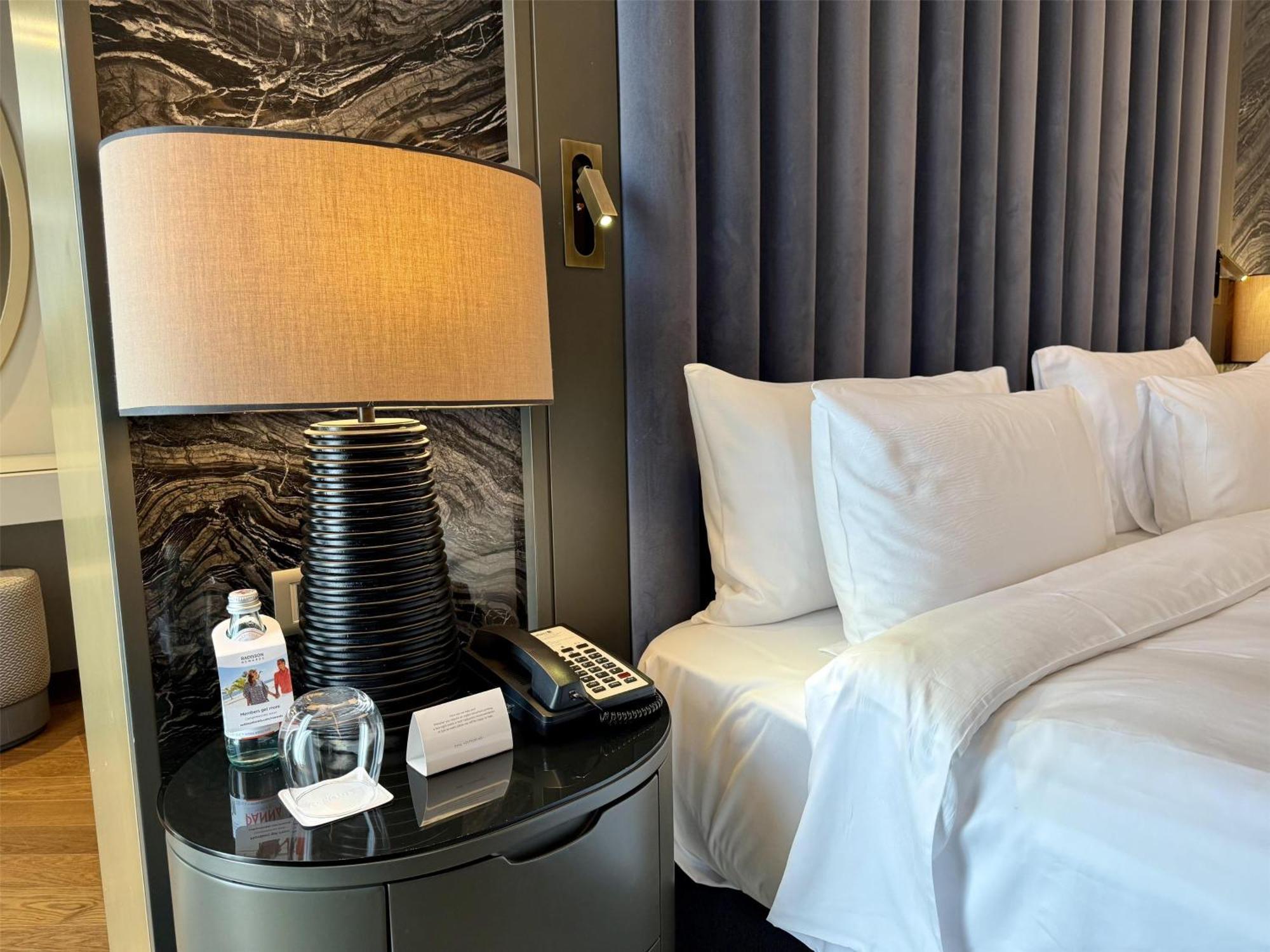 Radisson Blu Hotel & Conference Center, 니아메 외부 사진