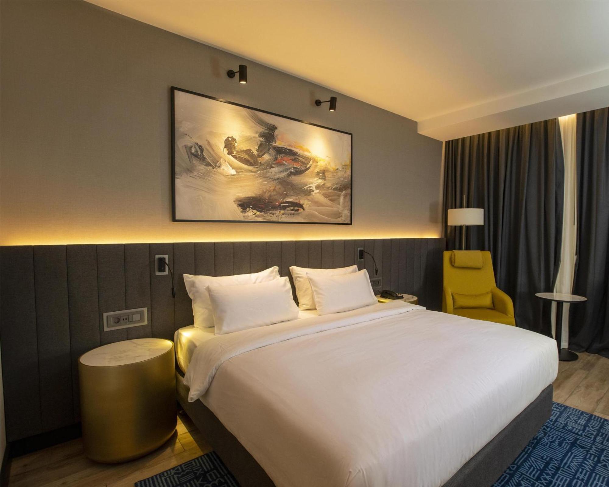 Radisson Blu Hotel & Conference Center, 니아메 외부 사진
